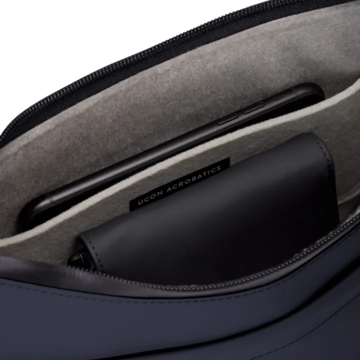 Schoudertassen|Crossbody>Ucon Acrobatics Alva Medium Lotus Infinity dark navy