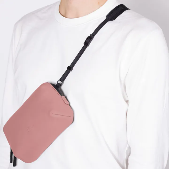 Heuptassen>Ucon Acrobatics Ando Hipbag dark rose