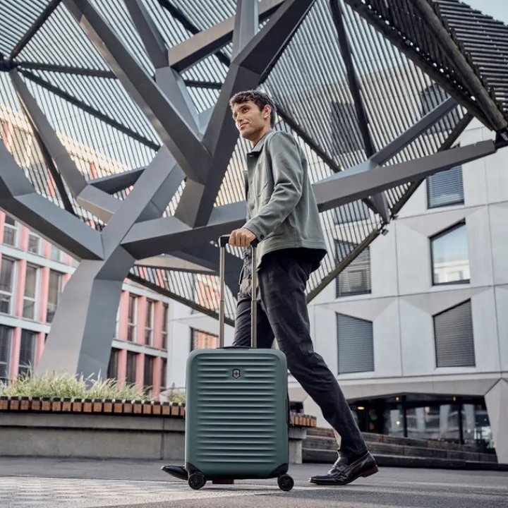 Transavia Trolleys|Ryanair Trolleys>Victorinox Airox Advanced Global Carry-On storm