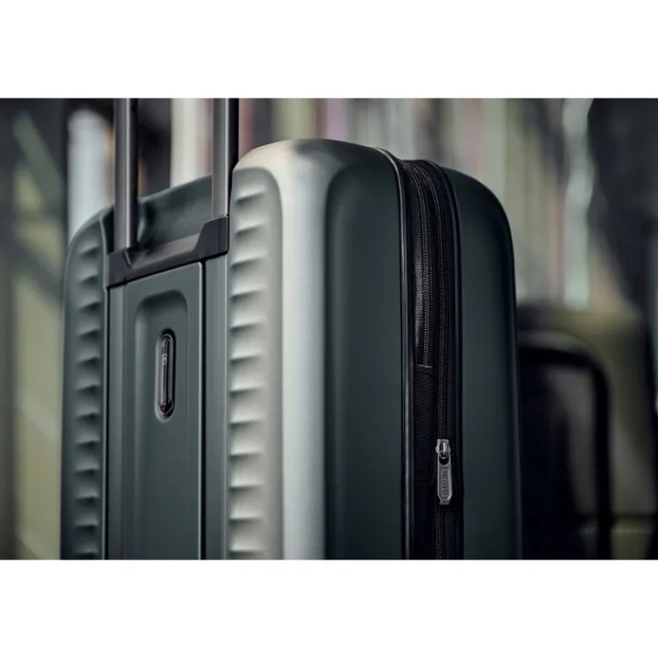 Harde Koffers|Reiskoffers>Victorinox Airox Advanced Medium Case stone white