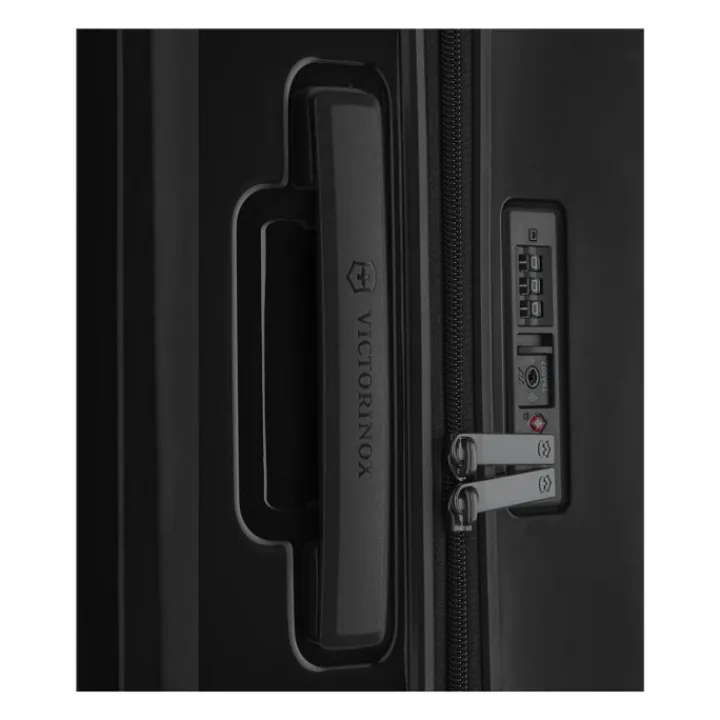 Lichtgewicht Koffers|Harde Koffers>Victorinox Airox Medium Hardside Case black