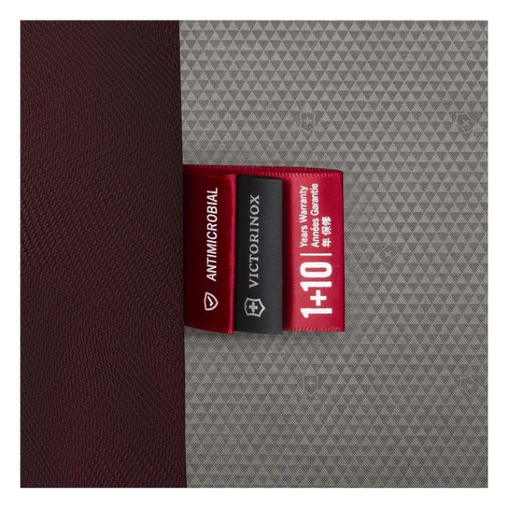 Reistrolleys|Reiskoffers>Victorinox Crosslight Medium Softside Case black